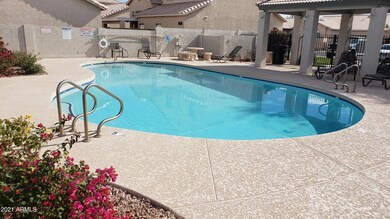 Commuity Pool