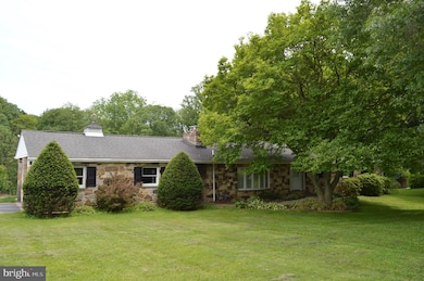 373 Cheyney Rd, Glen Mills, PA 19342 - photo 4