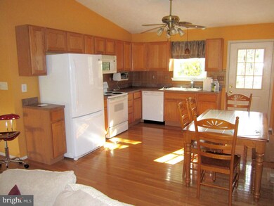 2818 Glasgow Way, Chesapeake Beach, MD 20732 - photo 2