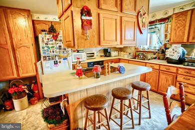 271 Carlisle Ave, Enola, PA 17025 - photo 6