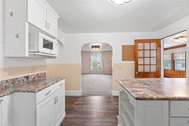 106 Pelletier Ave, Woonsocket, RI 02895 - photo 7