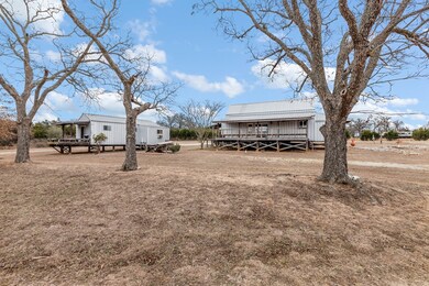 1149 Hollmig Ln, Fredericksburg, TX 78624 - photo 6