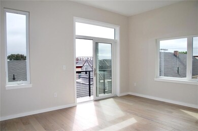 22 Tate St unit 3B, Portland, ME 04102 - photo 4