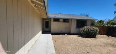 1540 King Edward Dr, Reno, NV 89503 - photo 3