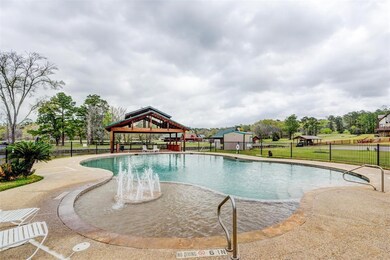 169 N Forest Dr, Huntsville, TX 77340 - photo 2