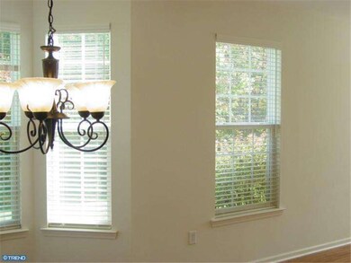 213 Chancellor Dr, Woodbury, NJ 08096 - photo 5