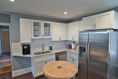 343 Centre St unit 3, Dorchester, MA 02122 - photo 2
