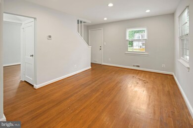 2202 Breton Dr, District Heights, MD 20747 - photo 4