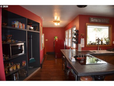 642 SE Hillcrest Rd, John Day, OR 97845 - photo 3