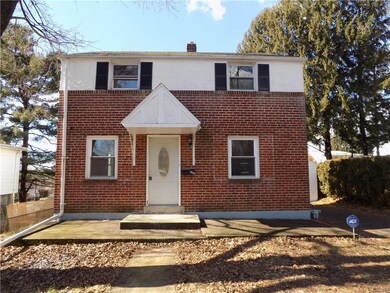 306 7th St, Whitehall, PA 18052 - photo 2