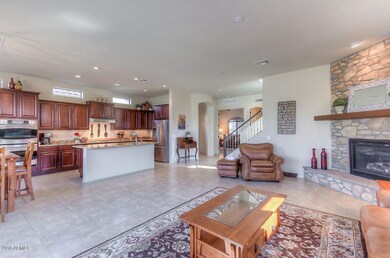 Family Room (3)-SMALL