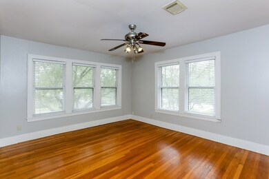 1660 Kipling St unit 4, Houston, TX 77006 - photo 4