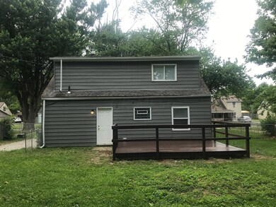 875 Antwerp Rd, Columbus, OH 43213 - photo 3