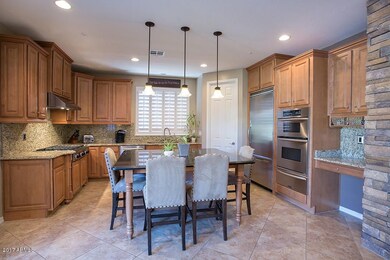 9226 E Desert View-11