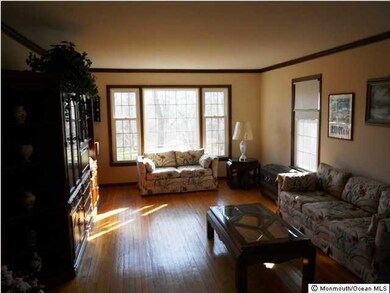 21 Ladwood Dr, Holmdel, NJ 07733 - photo 3