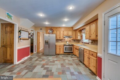 3256 Titanic Dr, Stafford, VA 22554 - photo 6