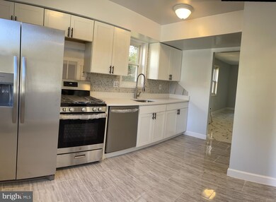 7707 Hyacinth Ct, Laurel, MD 20707 - photo 7