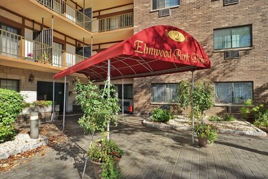 Elmwood Park Drive unit 715, Staten Island, NY 10314 - photo 3