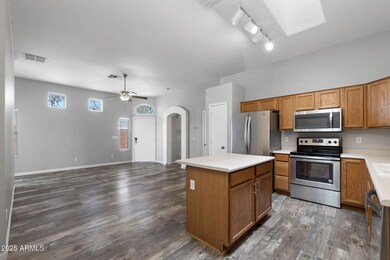 006__6610 E University Dr 165