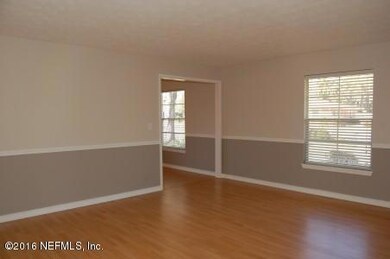 4359 Vicksburg Ave, Jacksonville, FL 32210 - photo 4