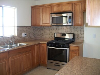 1221 Prescott Dr, El Paso, TX 79915 - photo 3