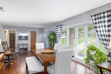 2836 Winterhaven Dr, Hurst, TX 76054 - photo 6