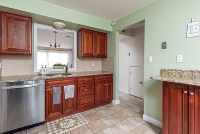 1105 Windsor Dr, Framingham, MA 01701 - photo 2