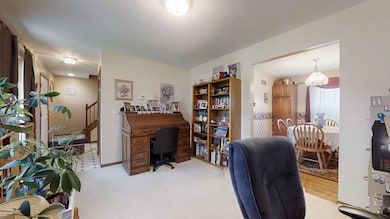 4511 Copper Ridge Rd, Champaign, IL 61822 - photo 6