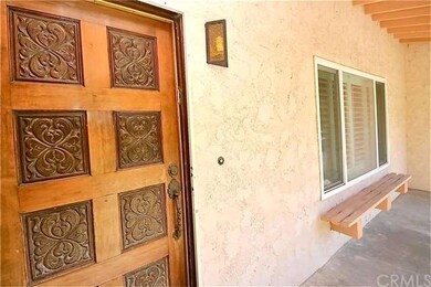 Beautiful front door and newer dual pane windows t