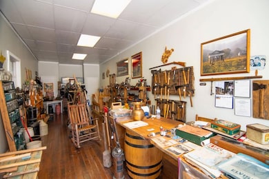 342 S Monroe St, Alderson, WV 24910 - photo 4