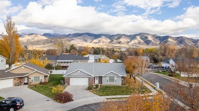 221 W 260 N, Hyde Park, UT 84318 - photo 2