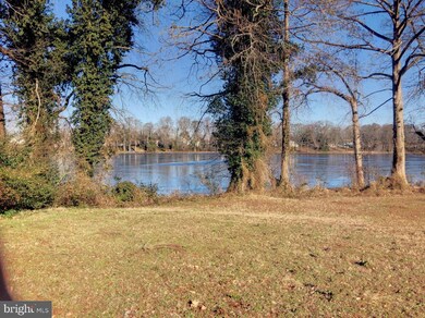 506 Cooper St, Laurel, DE 19956 - photo 2