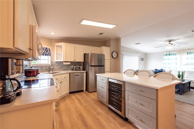 21 Amsterdam, Punta Gorda, FL 33950 - photo 5