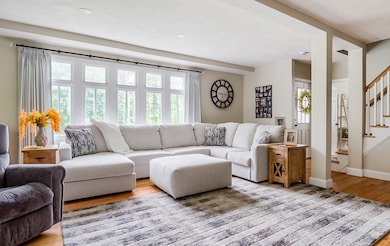 36 Phillips Rd, Holden, MA 01520 - photo 7