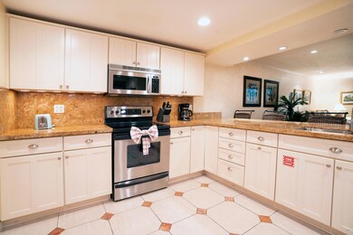 109 Kitchen2