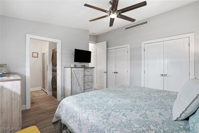 130 Bahia Viaduct, Fort Myers Beach, FL 33931 - photo 4