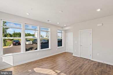 20364 Newfoundland Square, Ashburn, VA 20147 - photo 4