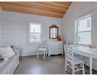 304 N End Blvd unit 2, Salisbury, MA 01952 - photo 5