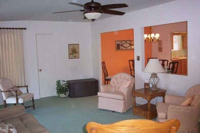 10609 W Mission Ln, Sun City, AZ 85351 - photo 6