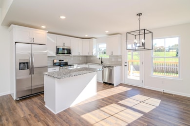 172 Doubletree Ct, Mount Sterling, KY 40353 - photo 2