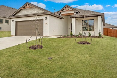 345 Clark Ave, Weatherford, TX 76086 - photo 2