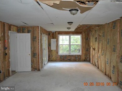 10006 Juniper Dr, Bowie, MD 20721 - photo 7