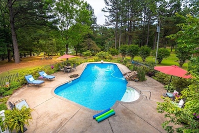 12821 Whispering Pines Dr, Olive Branch, MS 38654 - photo 7