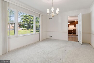 2417 E Gate Dr, Silver Spring, MD 20906 - photo 7