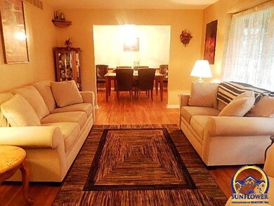 1920 SW Briarwood Dr, Topeka, KS 66611 - photo 2