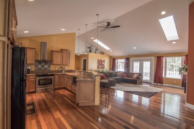 20 Pine St, Londonderry, NH 03053 - photo 7