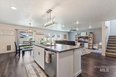 643 E Whitbeck St, Kuna, ID 83634 - photo 7