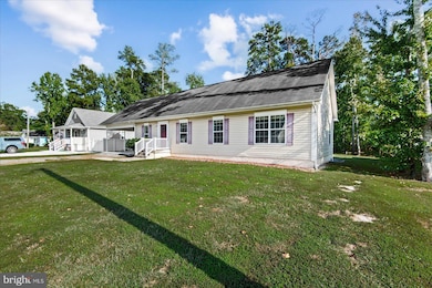 310 3rd St, Colonial Beach, VA 22443 - photo 4