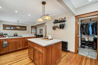 248 Willard Ave, Portsmouth, NH 03801 - photo 4