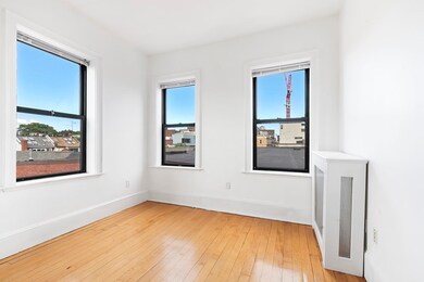 75 Burbank St unit 505, Boston, MA 02115 - photo 4